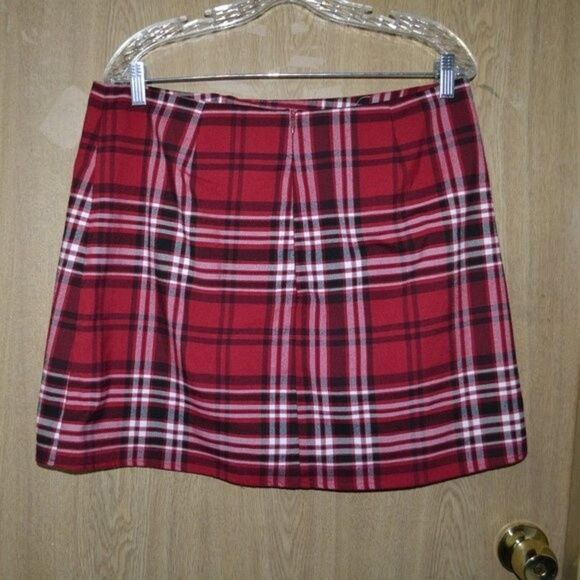 Love Life Red & Pink Plaid Preppy Winter Party Casual Skirt - Picture 3 of 7
